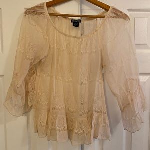 Miss Chievious Large, 3/4 sleeves cream lace top